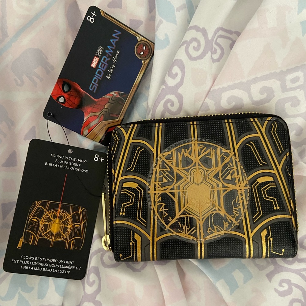 Disney Loungefly Marvel Spider-Man Wallet NWT